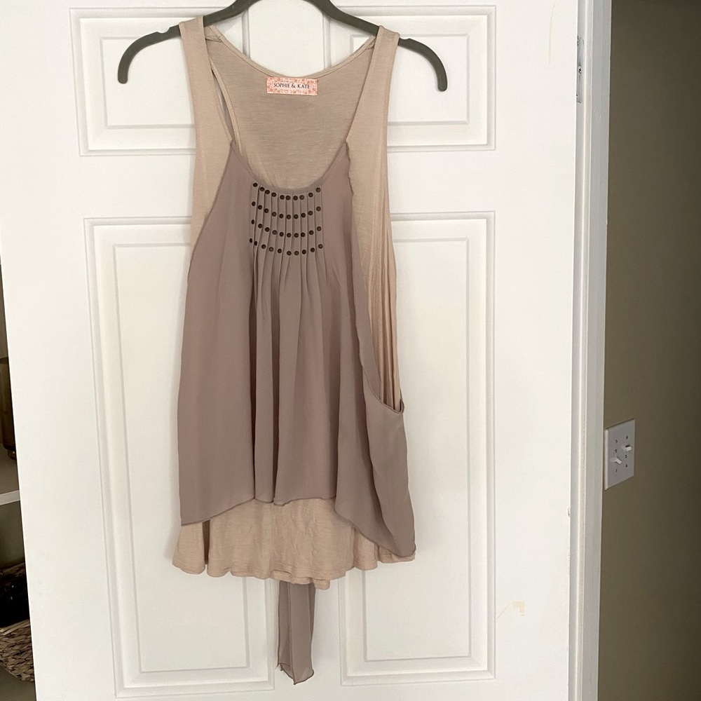 Sophie & Kate Twist Back Tank